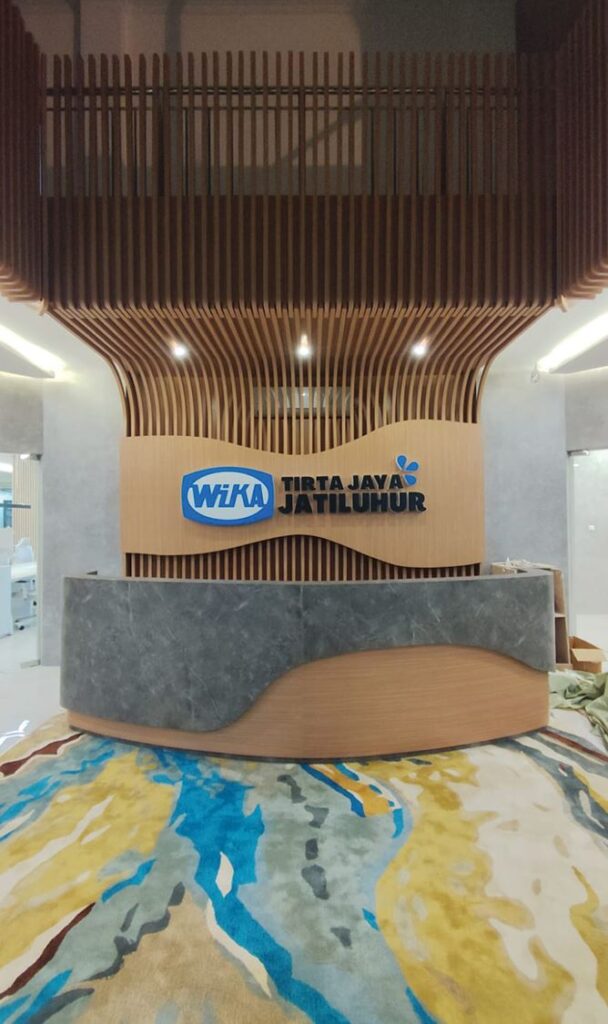 wika low